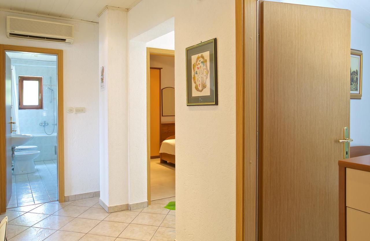 Apartments Vinka เยลซา ภายนอก รูปภาพ