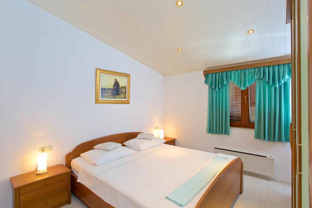 Apartments Vinka เยลซา ภายนอก รูปภาพ
