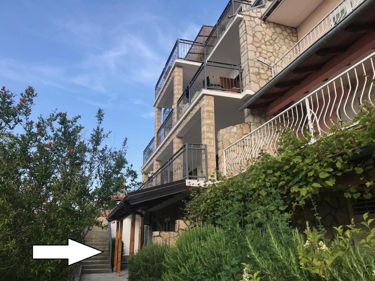 Apartments Vinka เยลซา ภายนอก รูปภาพ