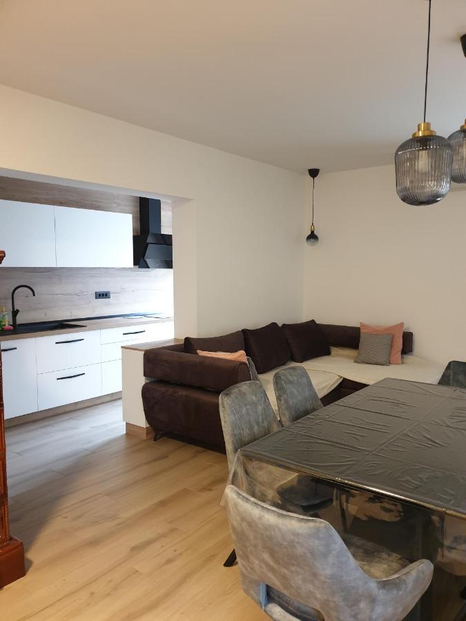 Apartments Vinka เยลซา ภายนอก รูปภาพ
